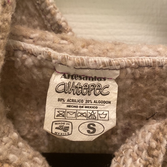 Authentic Mexican Baja pancho hoodie, size S, color is white and cream. - Picture 5 of 5